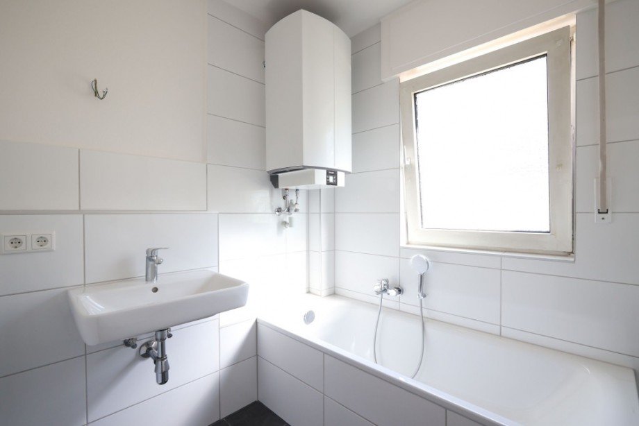 BADEZIMMER Etagenwohnung Pfungstadt