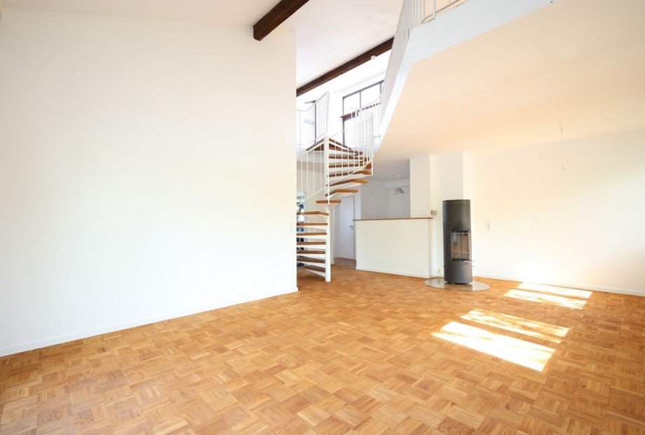 WOHN- / ESSBEREICH Etagenwohnung Darmstadt