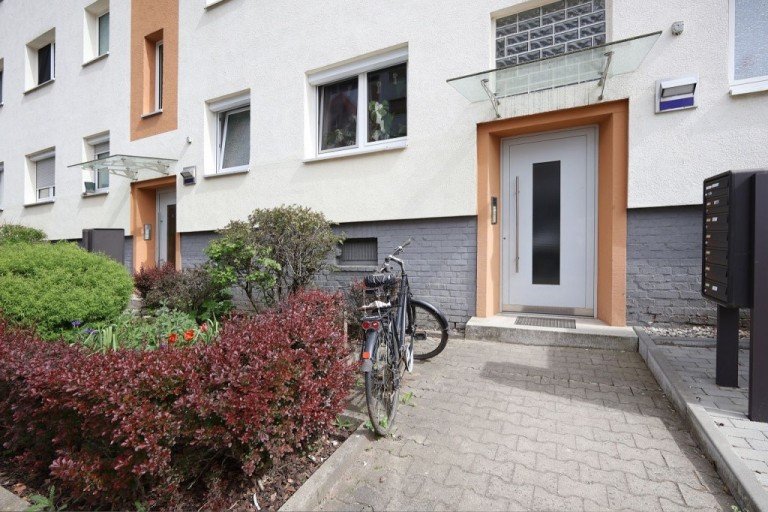 HAUSZUGANG Darmstadt Wohnung Ihre Kapitalanlage im Martinsviertel...