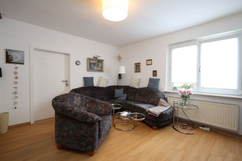 WOHNRAUM OG HINTERHAUS Zweifamilienhaus Griesheim