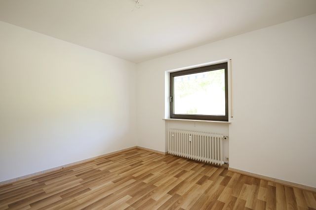 KINDER- / ARBEITSZIMMMER Etagenwohnung M�hltal