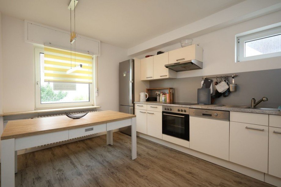 WOHNK�CHE Einfamilienhaus Griesheim