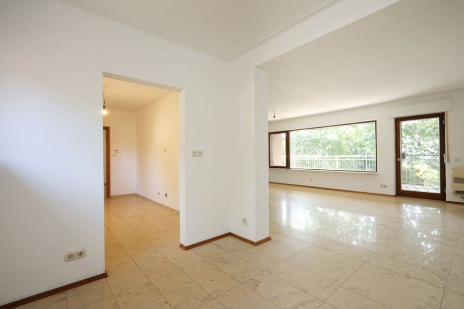 WOHNEN / ESSEN Etagenwohnung Reinheim