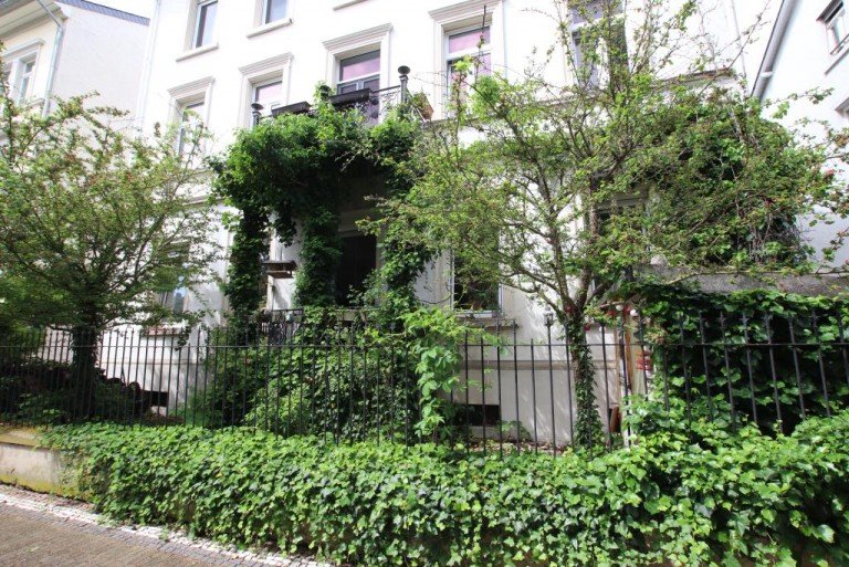 STRASSENANSICHT Darmstadt Renditeobjekt *** VIKTORIA + 15 STELLPL�TZE ***