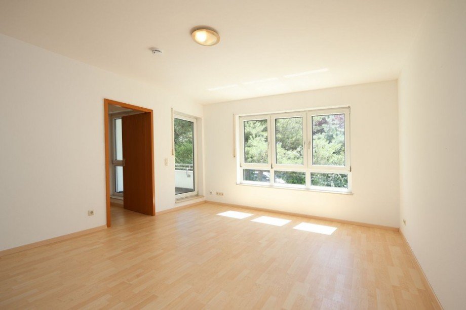 WOHN- / ESSBEREICH Etagenwohnung Darmstadt