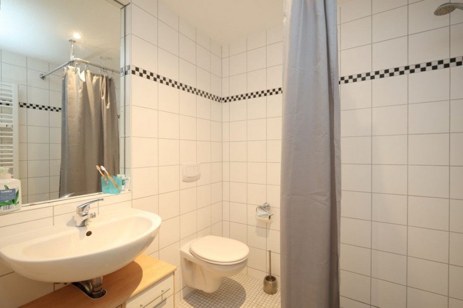 BADEZIMMER Etagenwohnung Darmstadt