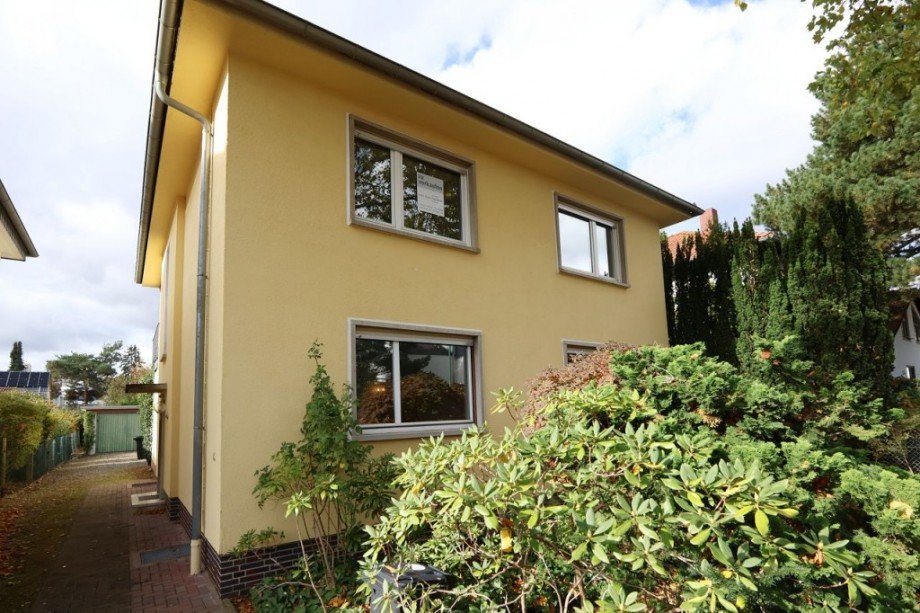 VORDERANSICHT Zweifamilienhaus Darmstadt