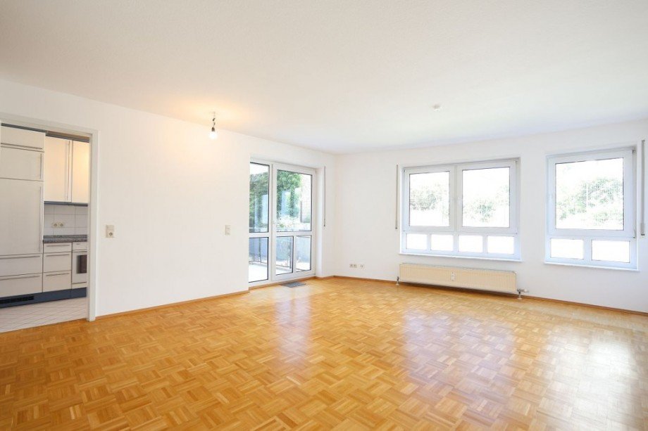 WOHN- / ESSBEREICH Etagenwohnung Darmstadt