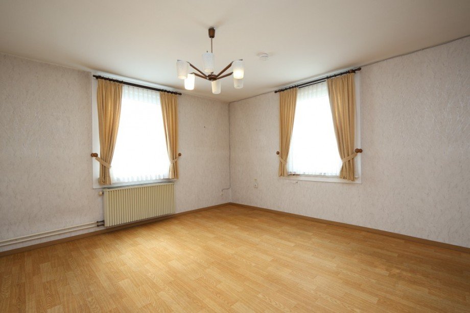 SCHLAFZIMMER EG Doppelhaush�lfte Reinheim