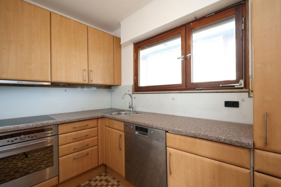 EINBAUK�CHE INKLUSIVE Etagenwohnung Darmstadt
