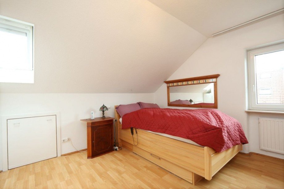 SCHLAFZIMMER Etagenwohnung Bickenbach