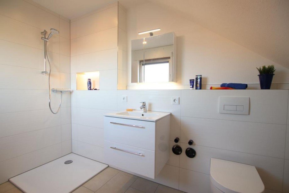 DUSCHBAD DG Etagenwohnung Darmstadt