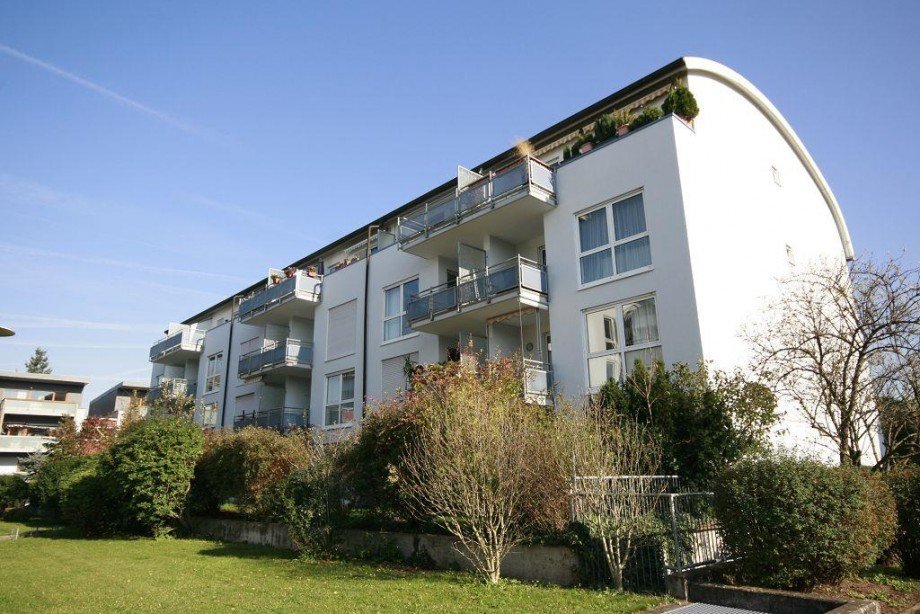 HAUSANSICHT R�CKSEITE Etagenwohnung Darmstadt