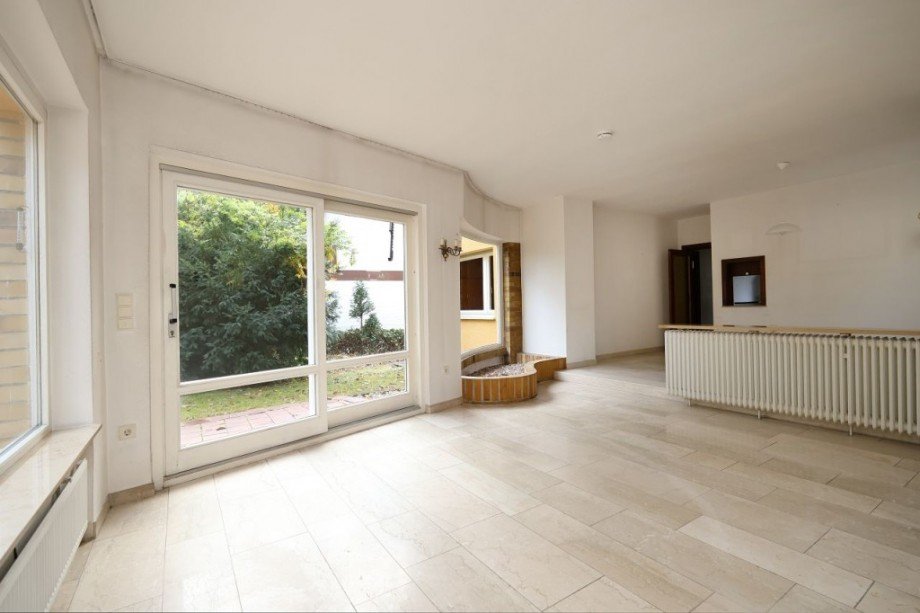 ESS- / WOHNBEREICH 1 Einfamilienhaus Darmstadt