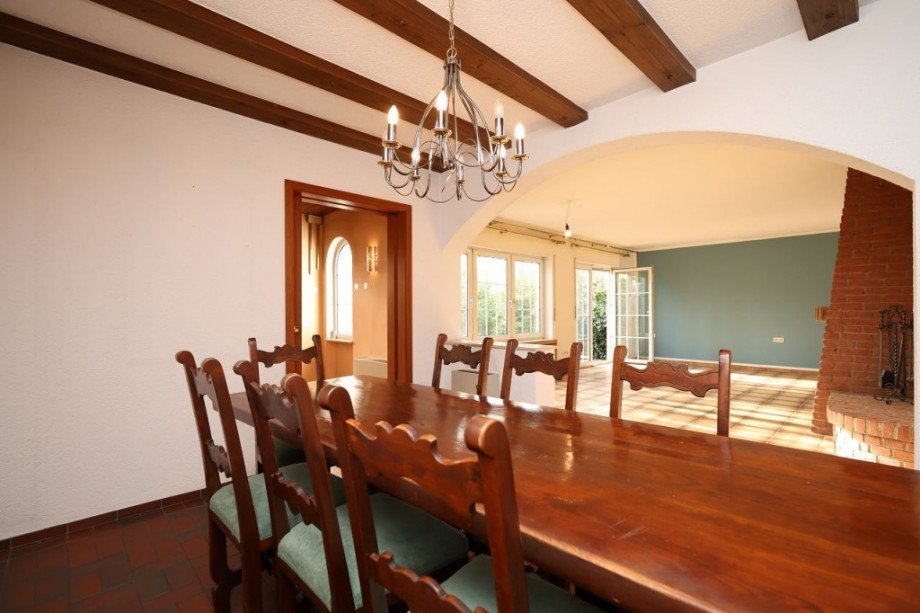 ESSEN UND WOHNEN Einfamilienhaus Darmstadt