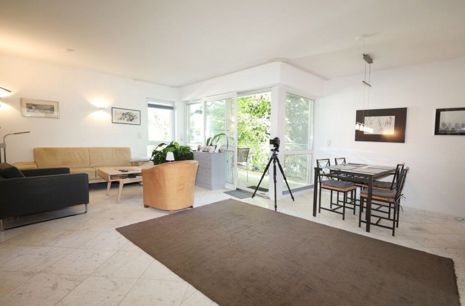 WOHN- / ESSBEREICH Etagenwohnung M�hltal