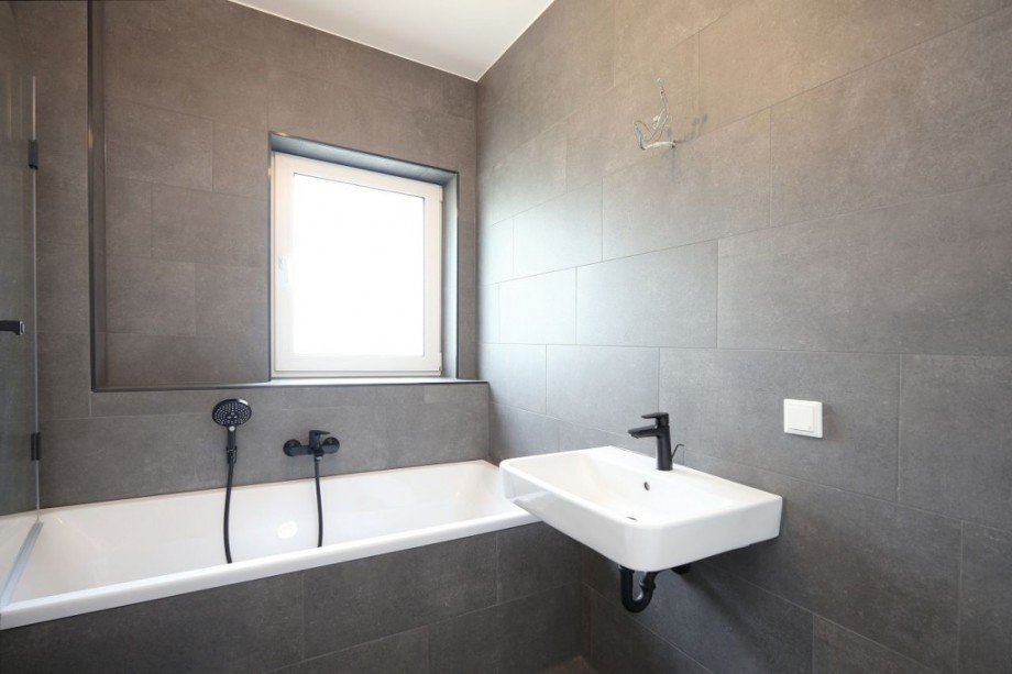 BADEZIMMER Etagenwohnung Darmstadt
