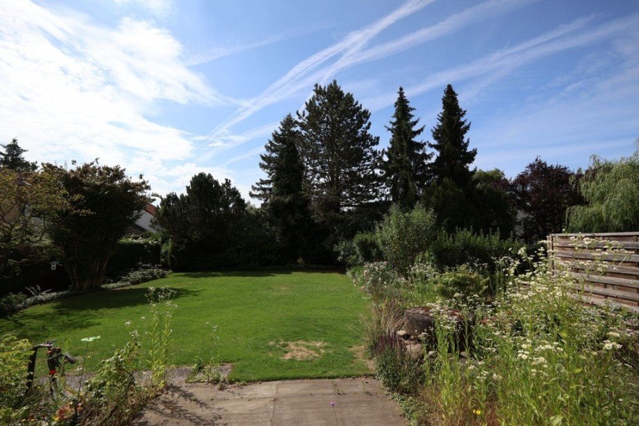 GARTEN SONNIG Zweifamilienhaus Darmstadt