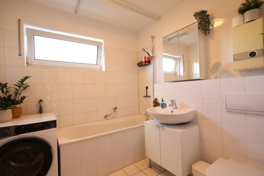 BADEZIMMER Etagenwohnung Pfungstadt