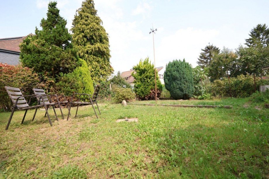 GARTEN Doppelhaush�lfte Reinheim