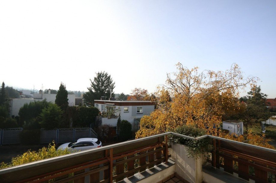 AUSBLICK TERRASSE Einfamilienhaus Darmstadt