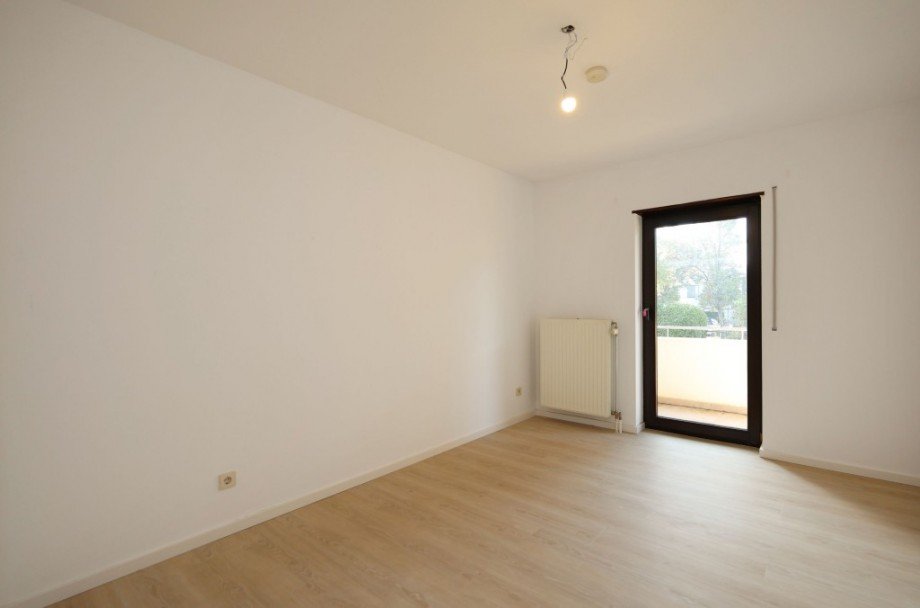 ZIMMER OG Reiheneckhaus Seeheim-Jugenheim