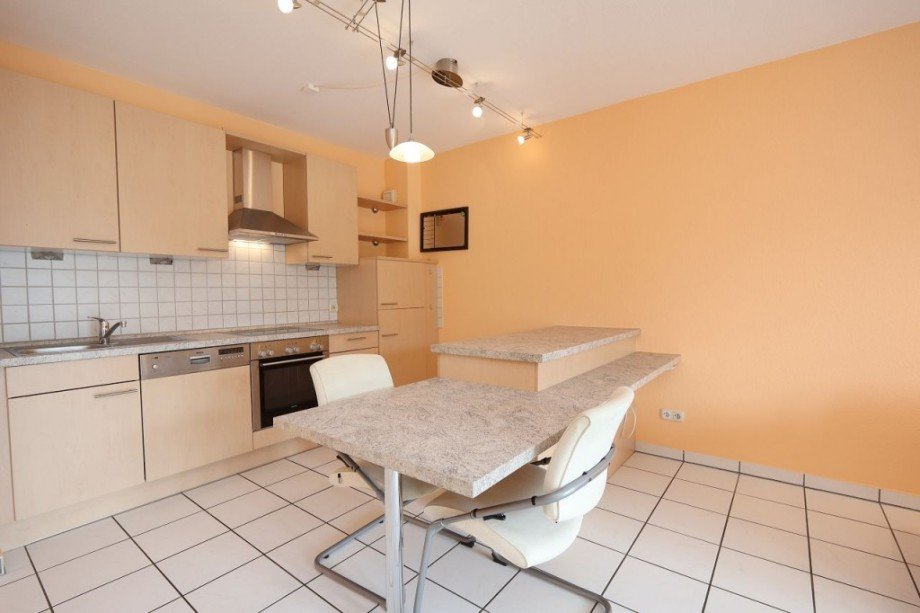 OFFENE K�CHE Etagenwohnung Griesheim
