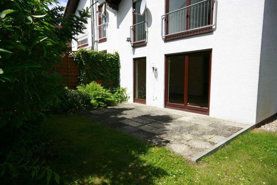 TERRASSE Doppelhaush�lfte Ro�dorf b Darmstadt