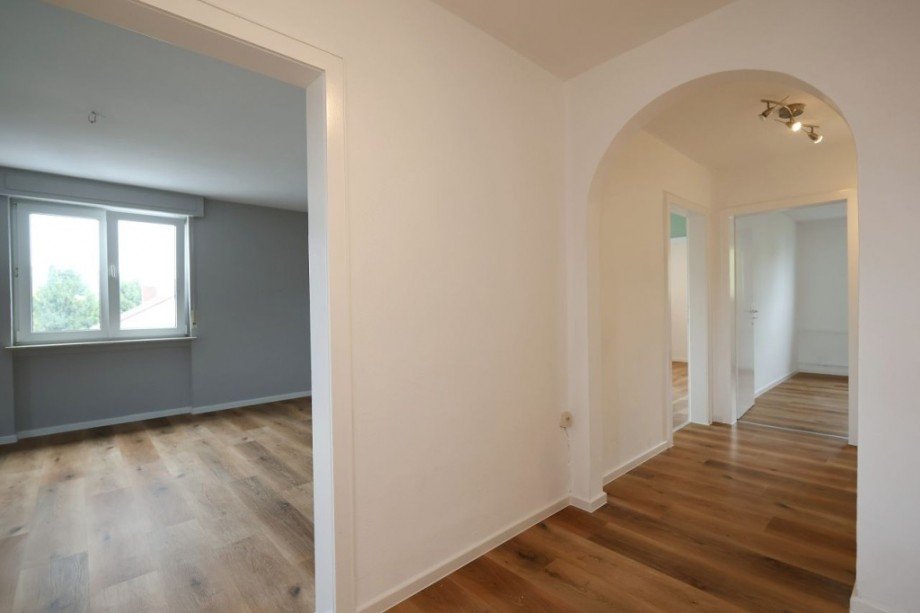 FLURBEREICH Etagenwohnung Seeheim-Jugenheim