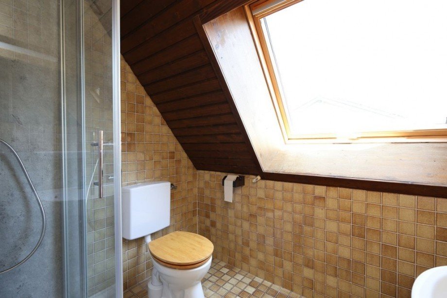 DUSCHBAD DG Einfamilienhaus Ober-Ramstadt