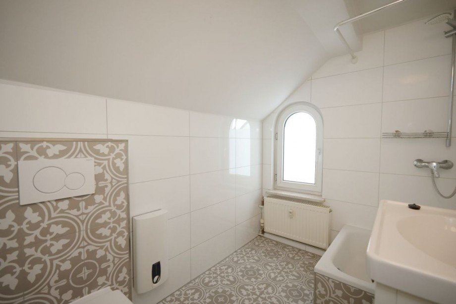 BADEZIMMER Etagenwohnung Pfungstadt