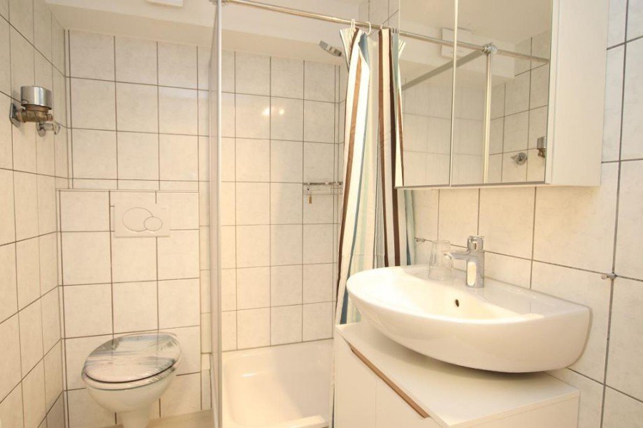 BADEZIMMER Etagenwohnung Darmstadt
