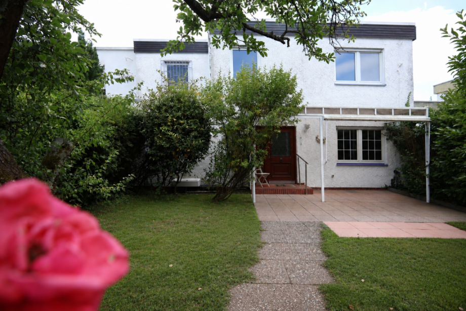 GARTENSEITE Einfamilienhaus Darmstadt