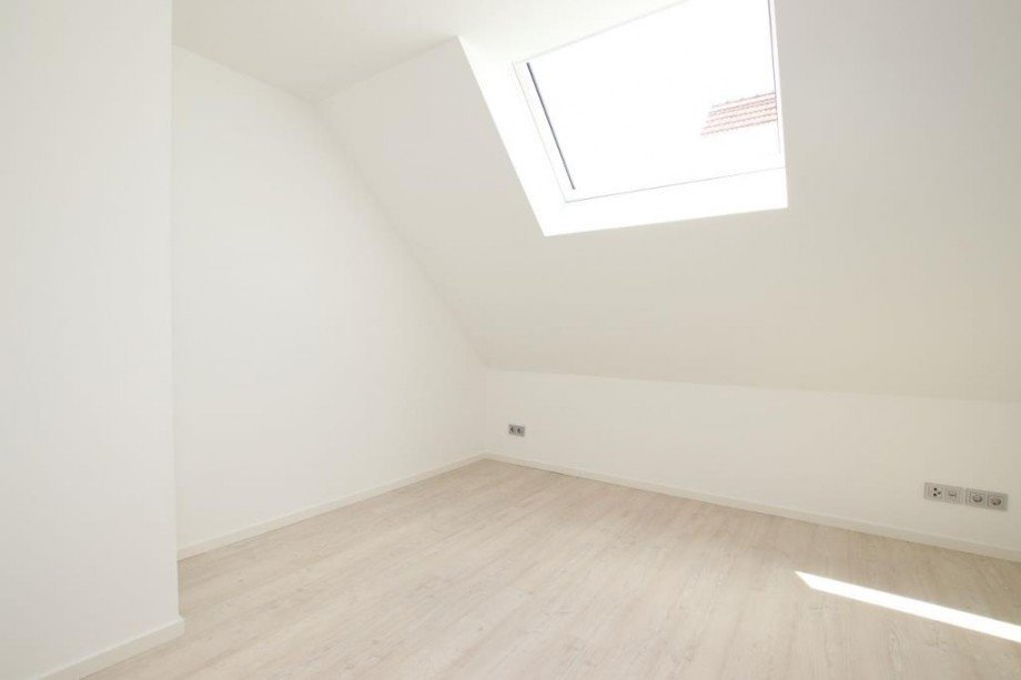 KINDER-/ARBEITSZIMMER Etagenwohnung Weiterstadt