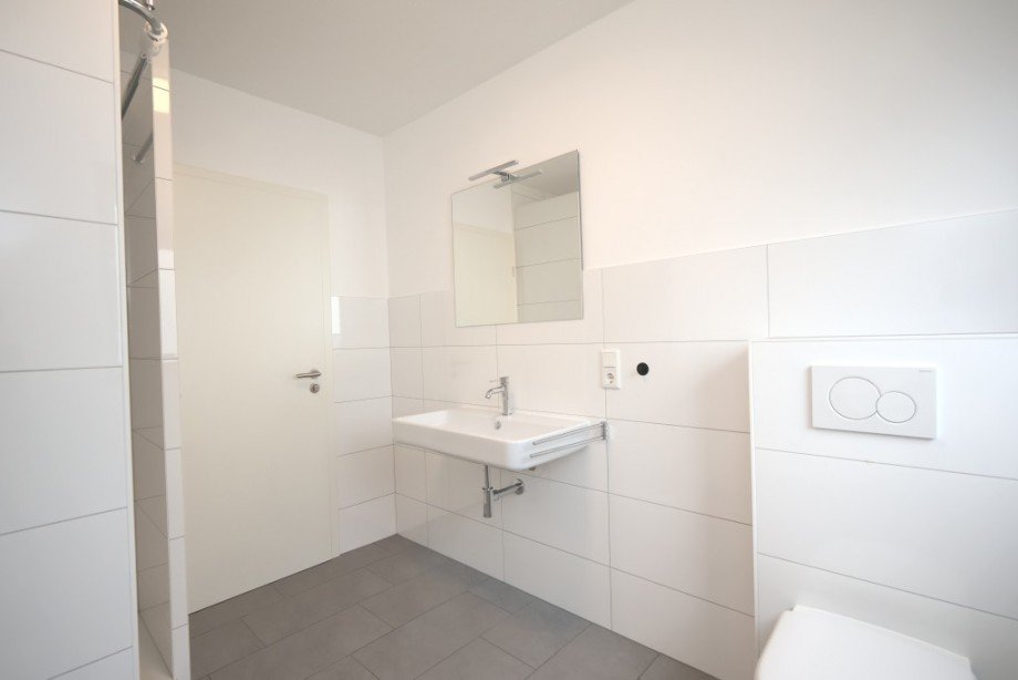 BADEZIMMER Etagenwohnung Darmstadt