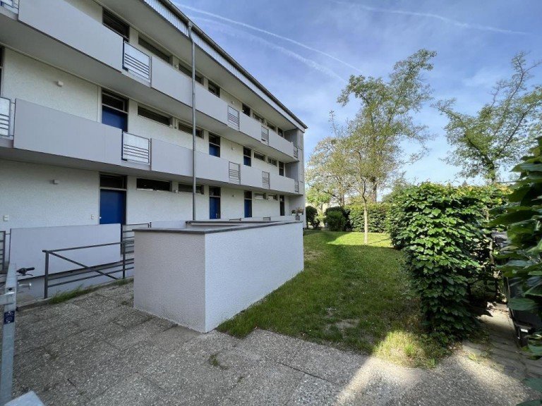 HAUSANSICHT Darmstadt Etagenwohnung M�bliertes Wohnen in Eberstadt