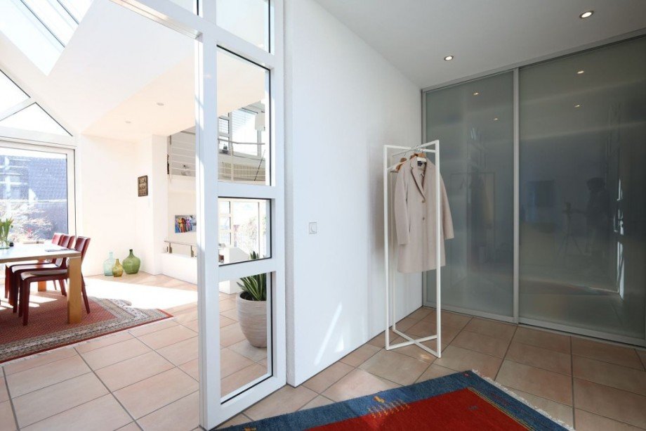 GARDEROBE / EINGANG Doppelhaush�lfte Ober-Ramstadt