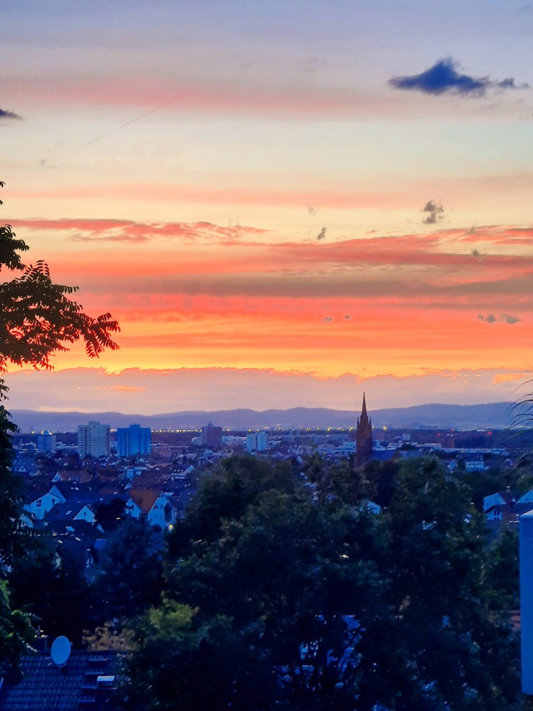 TAUNUSBLICK Etagenwohnung Langen