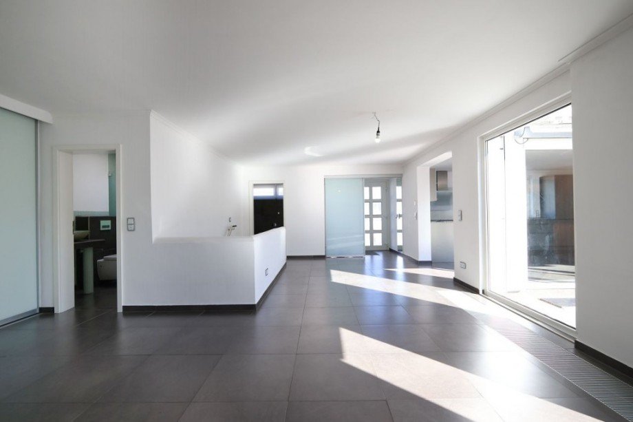 OFFENER WOHNBEREICH Haus M�rfelden-Walldorf