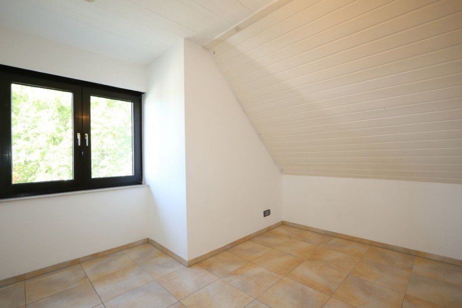 SCHLAFZIMMER Etagenwohnung Darmstadt