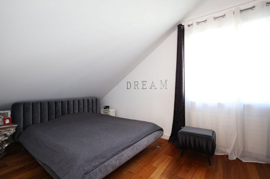 SCHLAFZIMMER Etagenwohnung Langen