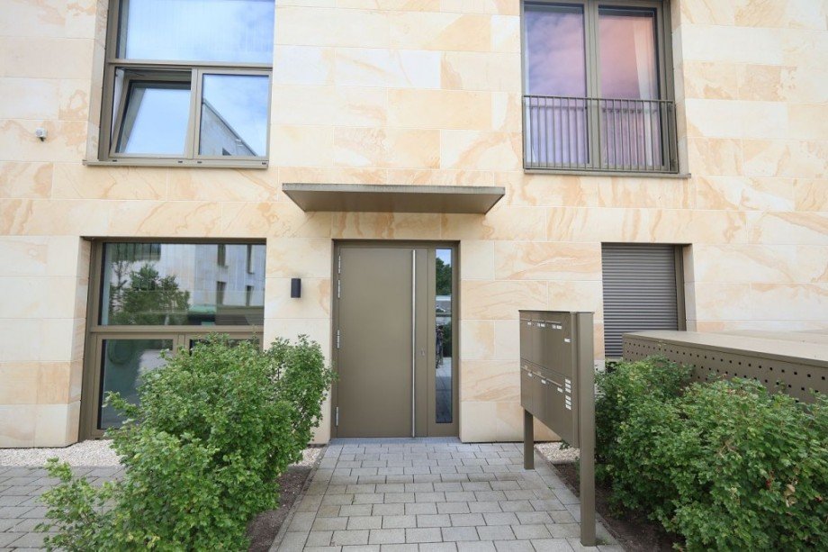 HAUSEINGANG Etagenwohnung Darmstadt