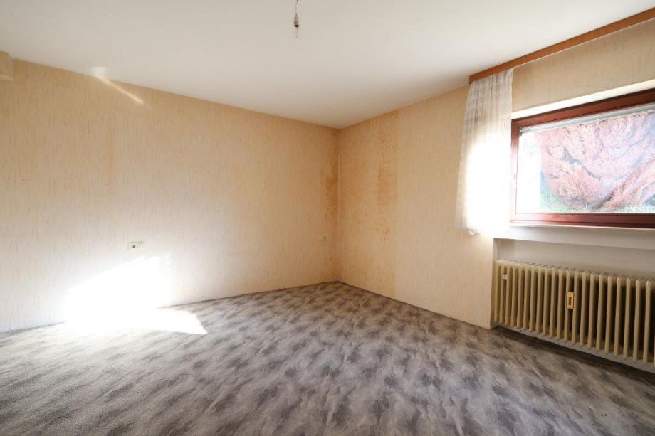 (SCHLAF-) ZIMMER EG Zweifamilienhaus Seeheim-Jugenheim
