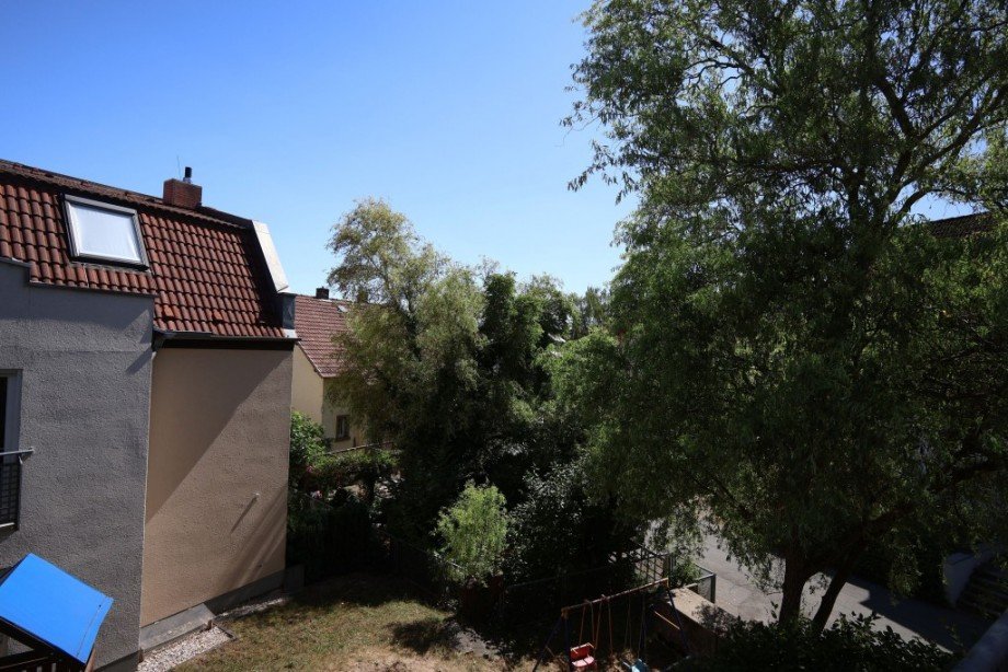 AUSBLICK VOM BALKON Etagenwohnung M�hltal