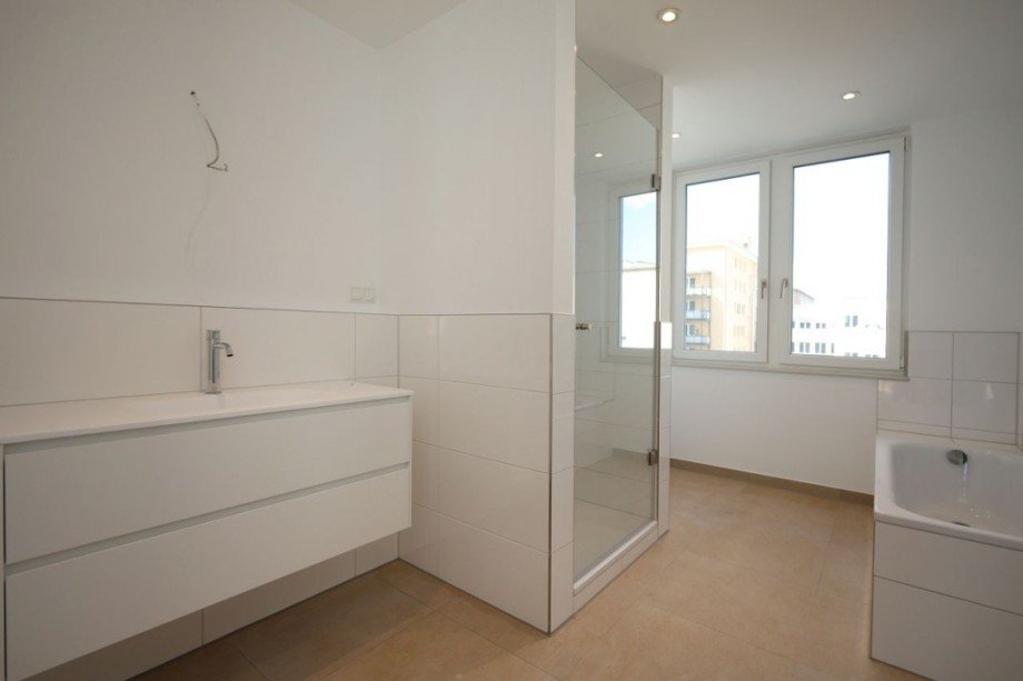 BADEZIMMER Etagenwohnung Darmstadt