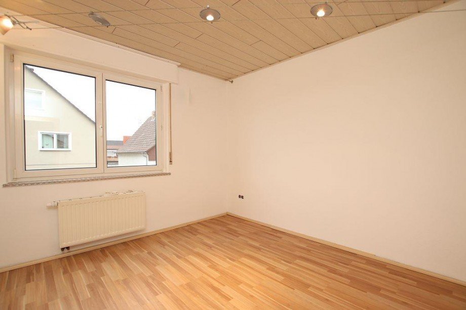 B�RO / G�STEZIMMER Etagenwohnung Pfungstadt
