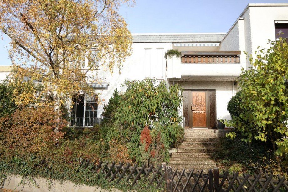 VORDERANSICHT Einfamilienhaus Darmstadt