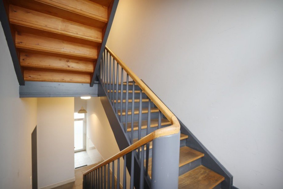TREPPENHAUS Etagenwohnung Darmstadt