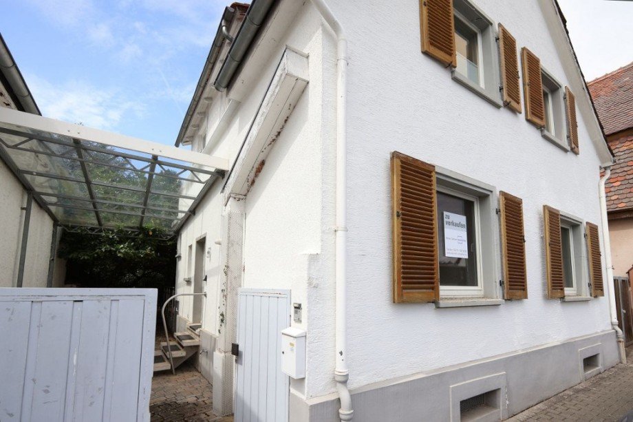 AUSSENANSICHT Einfamilienhaus Darmstadt