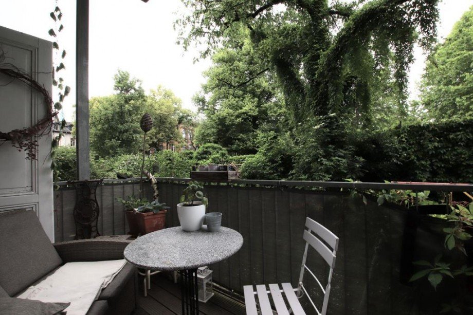 BALKON ZUM INNENHOF Etagenwohnung Darmstadt